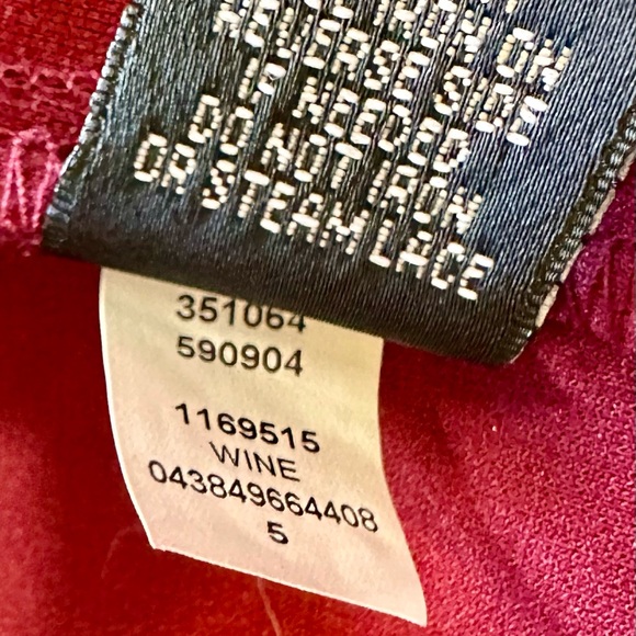 EUC Juniors' IZ Byer Wine Lace Bodycon Dress - Picture 15 of 15